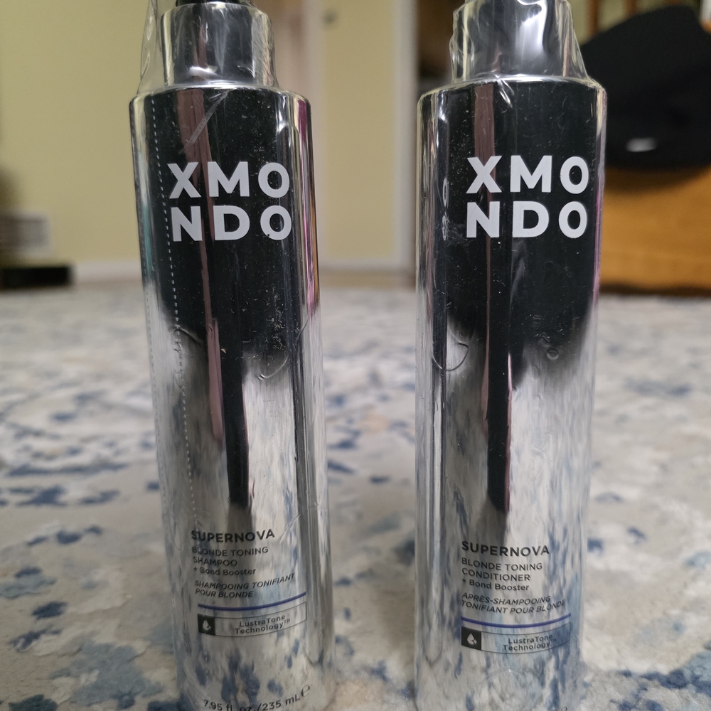 Supernova Blonde Toning Conditioner - Silver